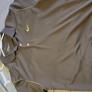 Nike Golf drifit polo size L